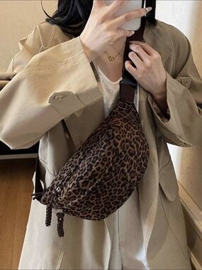 Leopard Print Crossbody Sling Bag - Brown